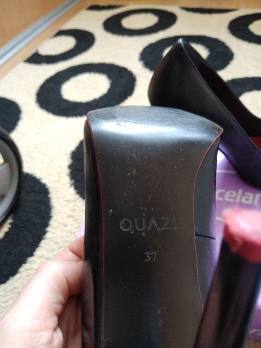 Buty na wysokim obcasie 37