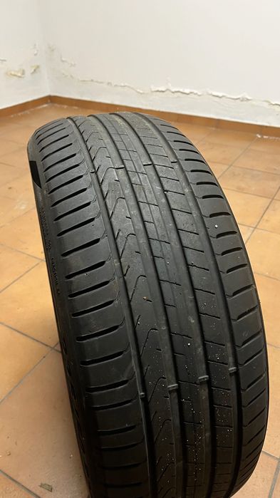 Pneu Pirelli Scorpion 235/50 R20