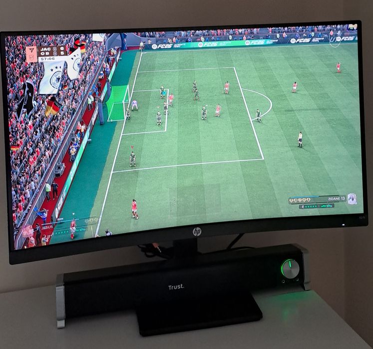 Monitor HP X27c Curved 165Hz FHD Gaming, está como Novo