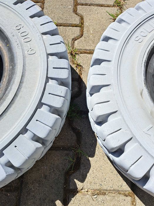 Opony pełne do wózka widłowego Solideal Magnum 6.00-9 NB - używane