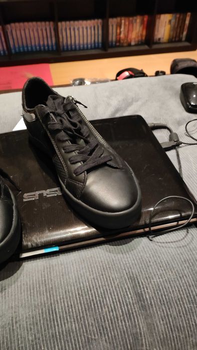 Sapatilhas Geox novas