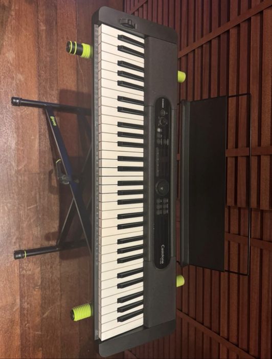 Piano Casio CT-S400