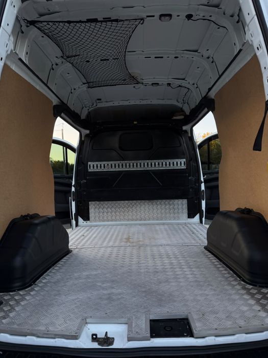 Продаю  Ford Transit Custom