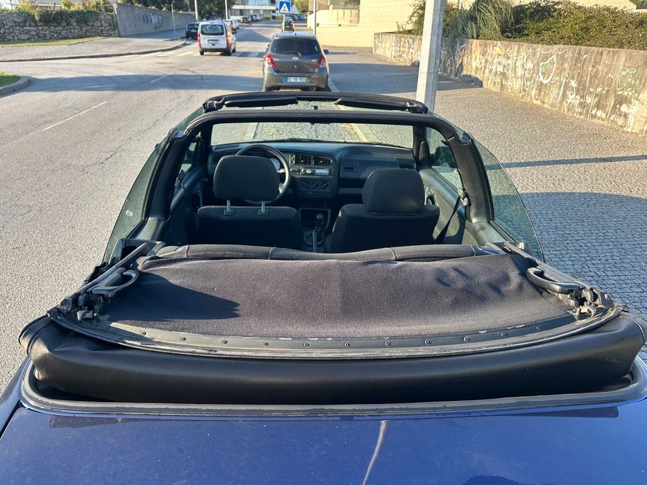 VW Golf 1.6 Cabriolet