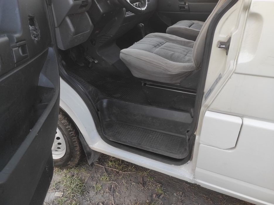 VW Transporter T4 1.9TDI пасажир 2000рік