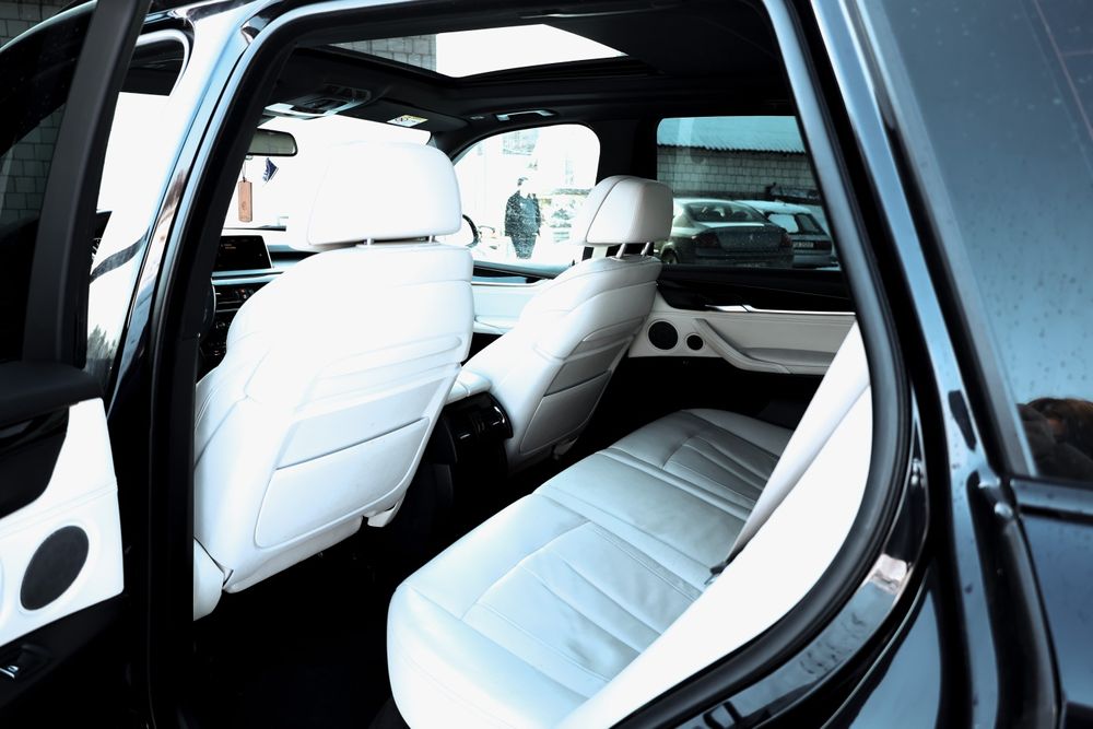 BMW X5 M50D super stan