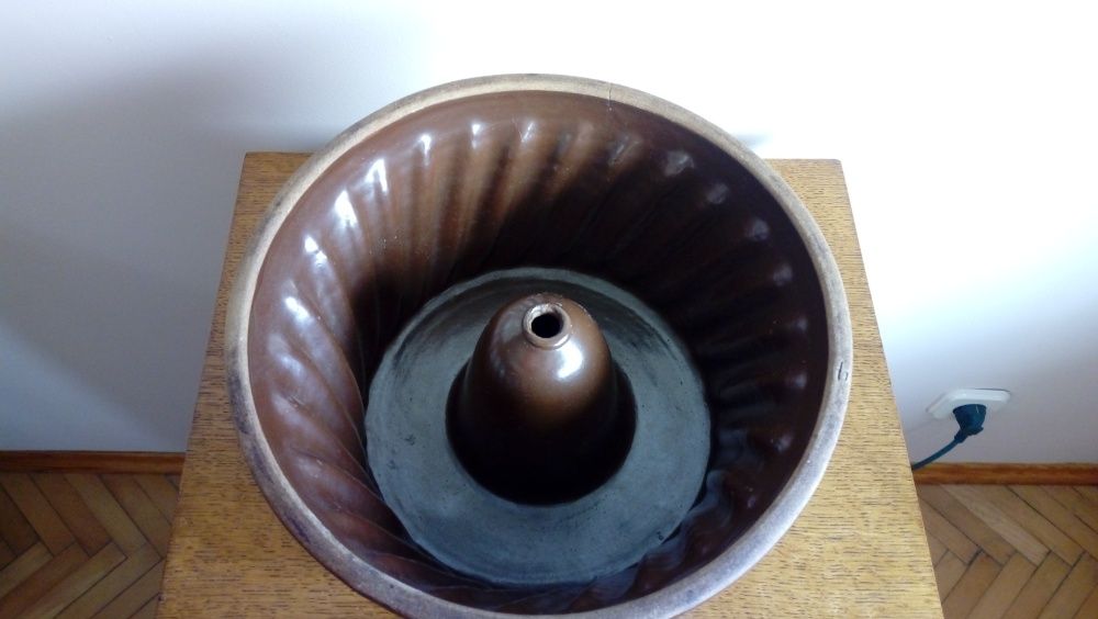 stare garnki gliniane