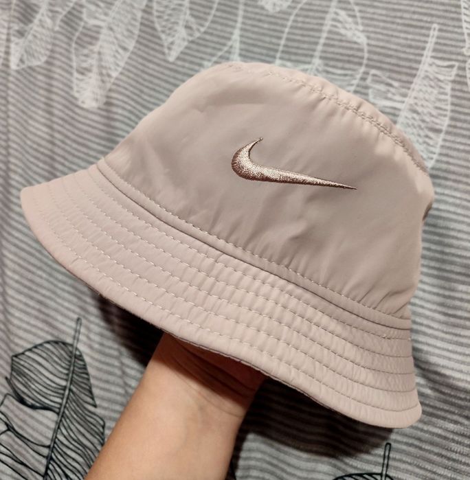 Стильна панама весняна