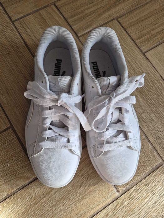 Buty PUMA r. 37,5 w bardzo dobrym stanie !