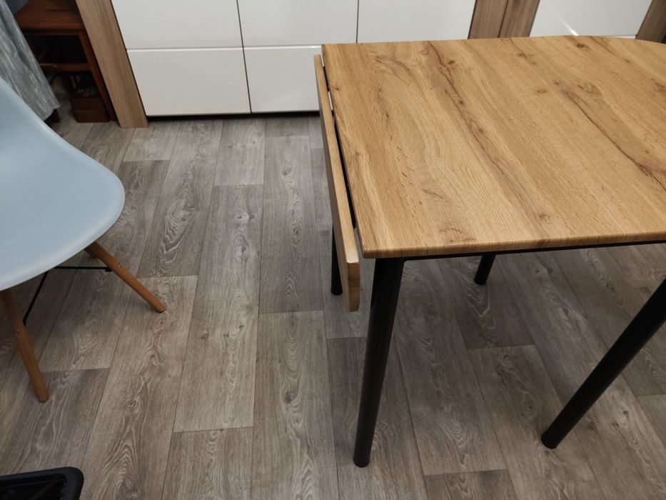 Sprzedam stół rozkładany