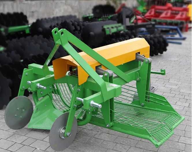 Картоплекопалка Польська Bomet – грохотного типу, міцна та надійна