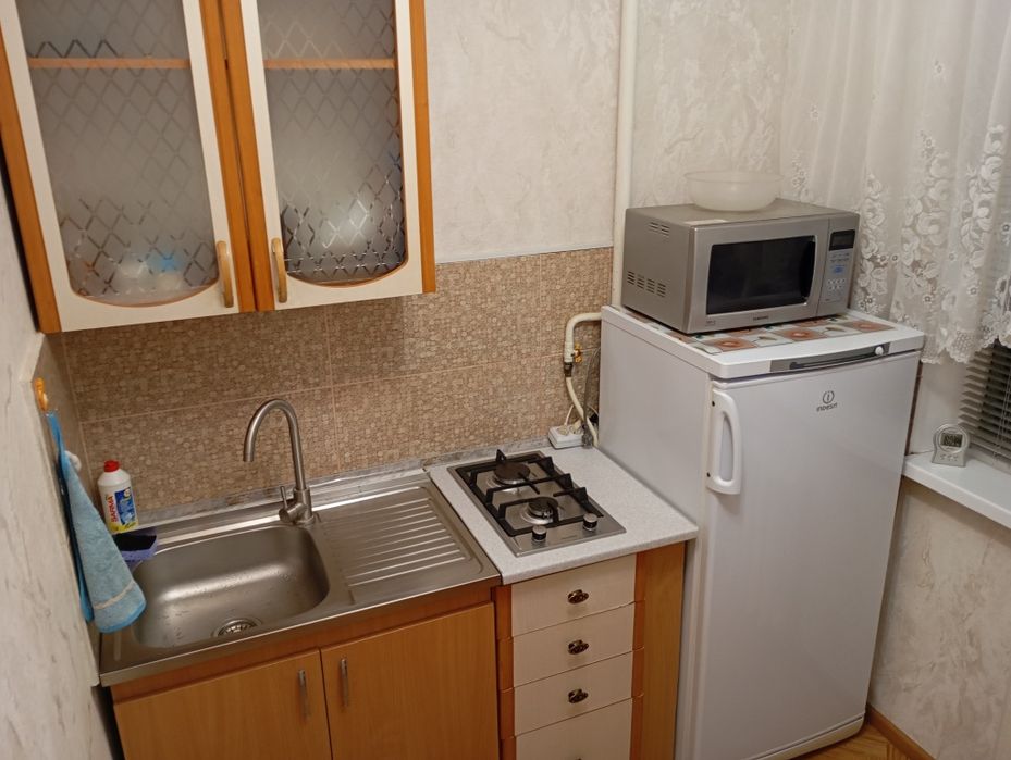 Однокімнатна погодинно-подобово