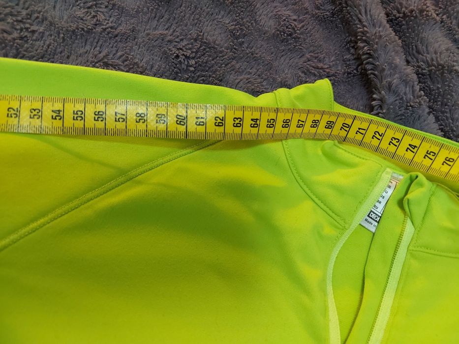 Bluza neonowa z puszkiem