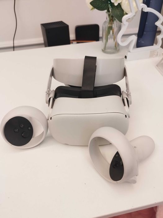 Oculus quest 2 128GB z headstrapem