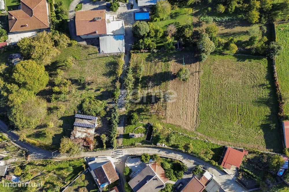 Terreno com 7852 m2 em Torre - Amares