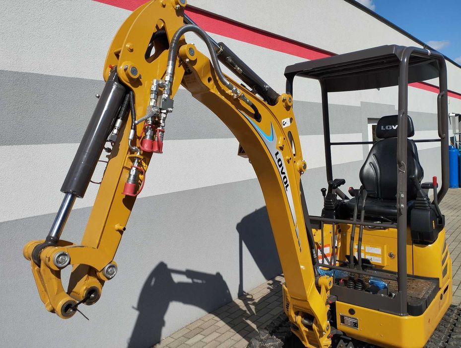 Minikoparka LOVOL FR18E2-u |Silnik Yanmar| ROZSUWANE GĄSIENICE 2000 kg
