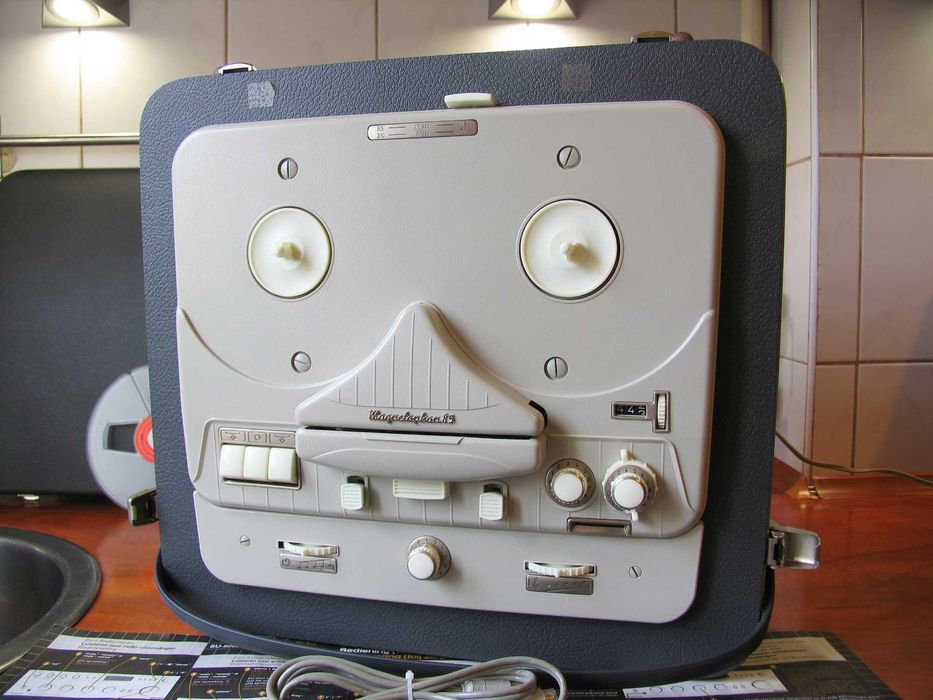 TELEFUNKEN Magnetophon Typ. 85 KL / 2 x ECC83, 2 x EL95 '' Szpulowy ''