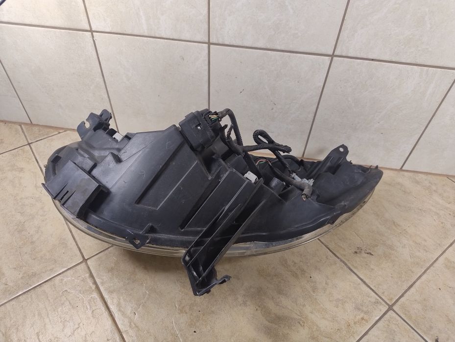 Lampa reflektor Citroen C1 05-14 Europa kompletny prawy wysyłka