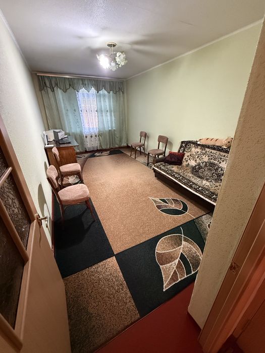 Продам квартиру 3 кімнатну Золотоноша