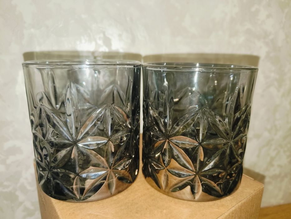 Посуда стаканы чашки в сердечко