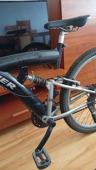 Rower górski, jeździ do drobnej naprawę