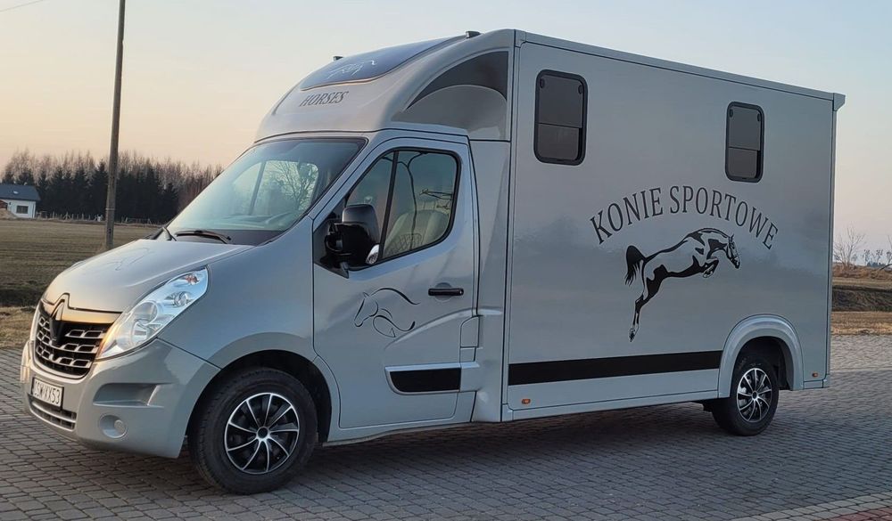 Renault Master  Koniowóz Renaut Master 165 KM Nowa zabudowa 2026 kolor Porsche Crayon