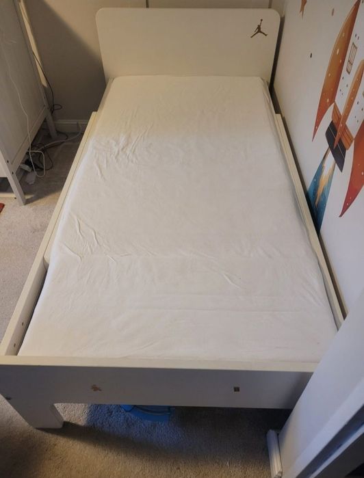 Łóżko Ikea Slakt - rosnące