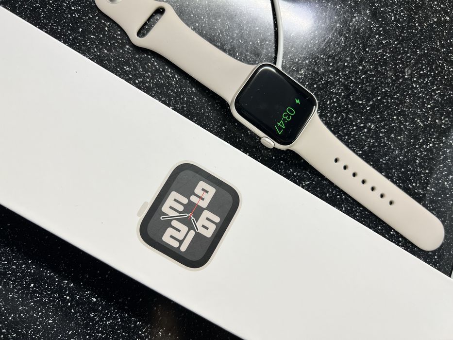 Apple Watch SE (2nd Gen) 40mm