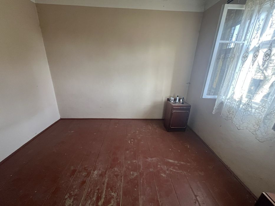 Продам 2 будинки