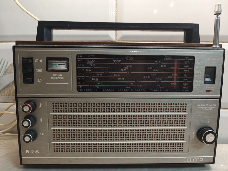 Радиоприёмник селена 215 рабочий оригинал новый