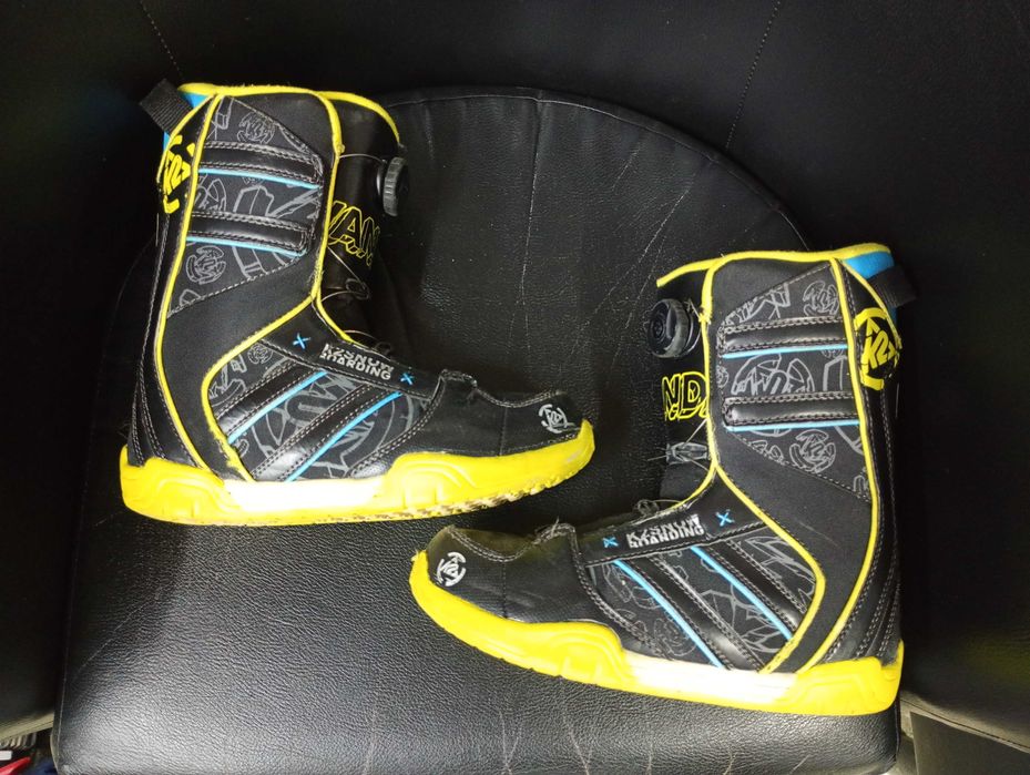 Buty snowboardowe K2 Vandal BOA  wkładka 23,5 i 24,5 cm Okazja Pakiet