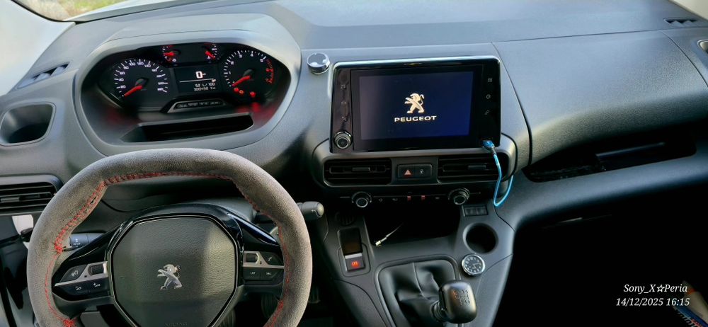 Peugeot Partner. 3 Lugares-Excelente.