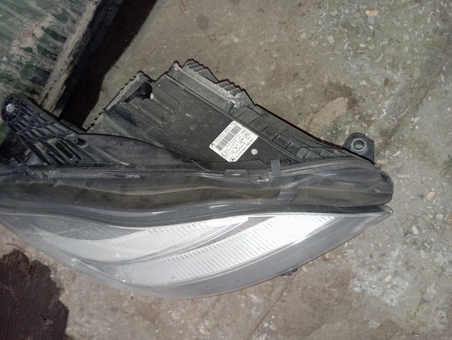 Бампер передній Мерседес Cls218