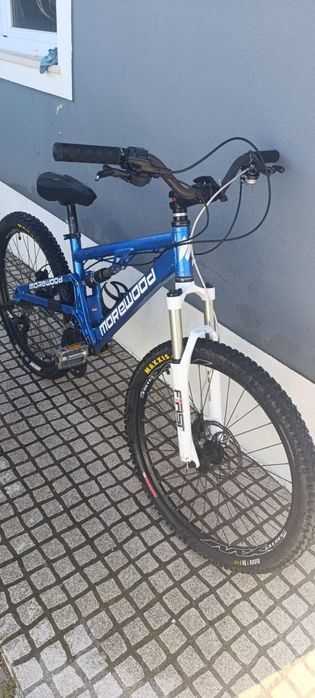 Bicicleta Suspensão Total Morewood