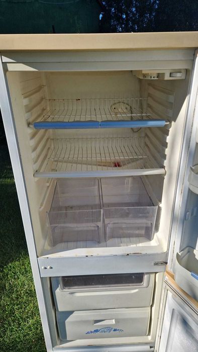 lodówka whirlpool na działkę do grażu