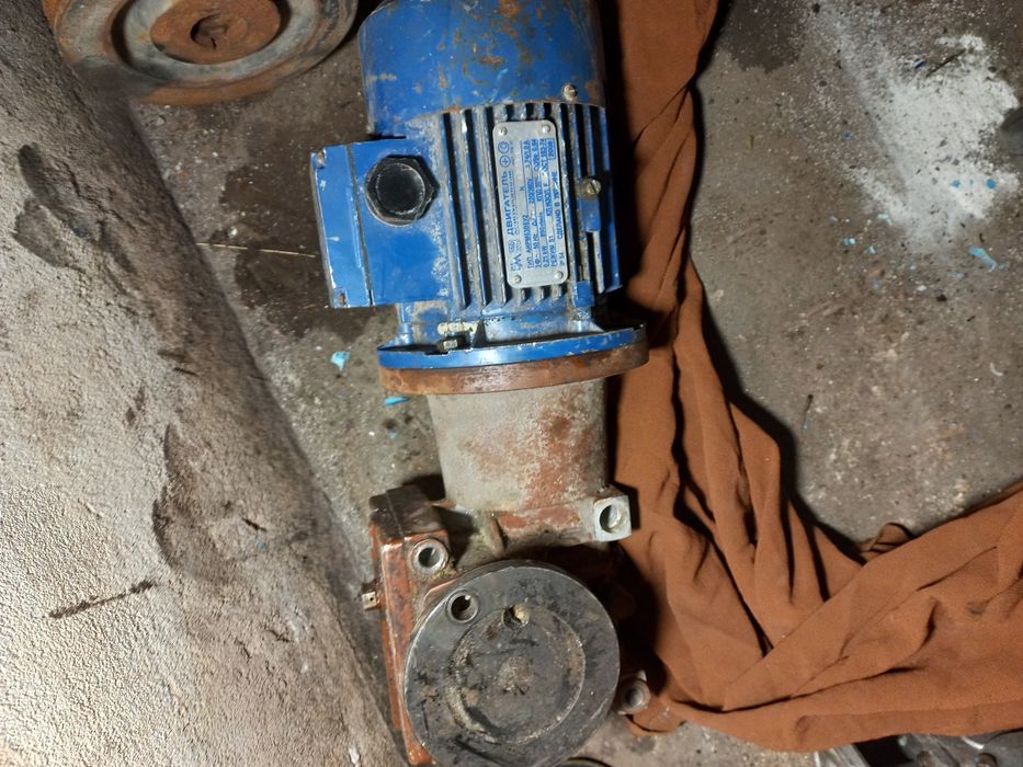 Электродвигатель