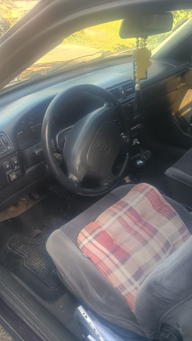 авто opel vektra a