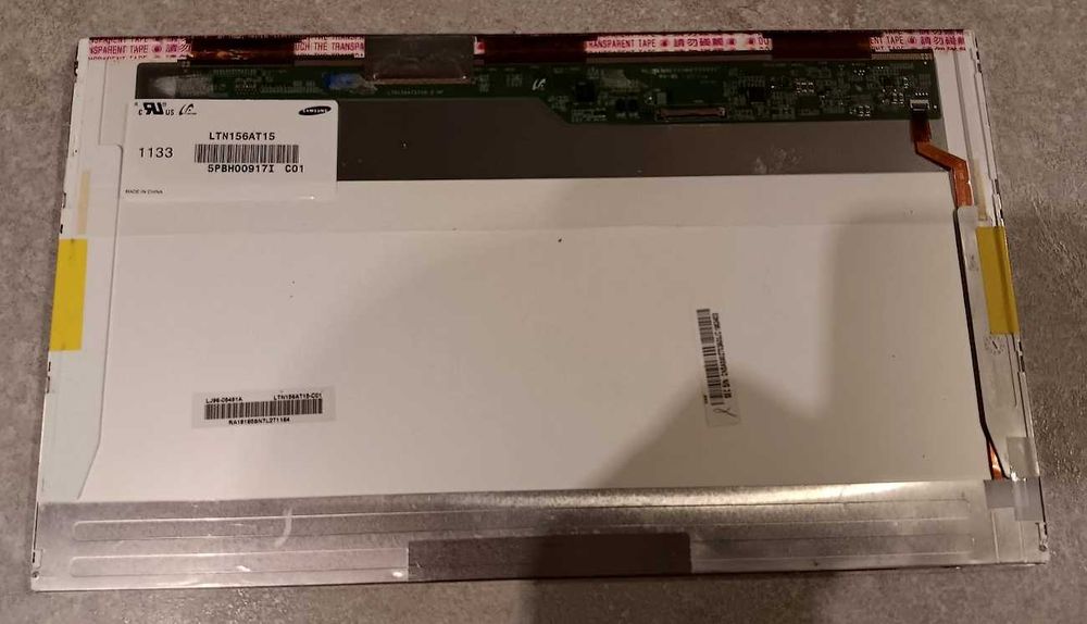 Samsung R540 - Oryginalna matryca Led  15,6" błyszcząca