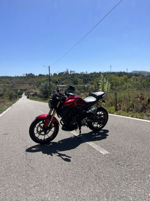 Cb 300R 2023  carta A2