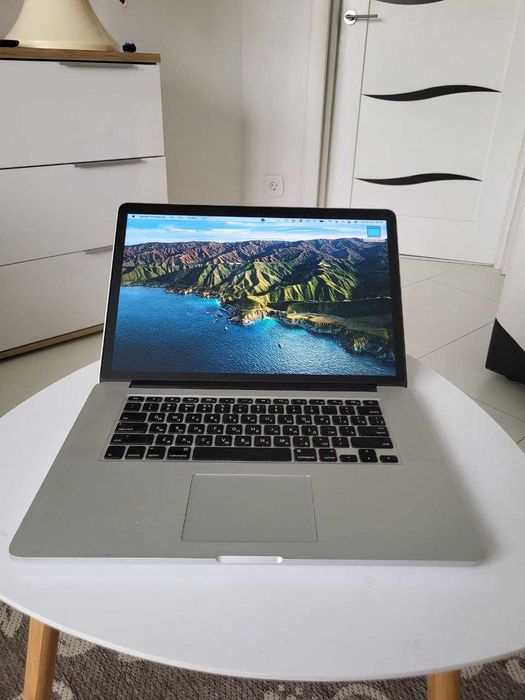 Продам ноутбук Apple MacBook Pro (Retina, 15-inch, Late 2013]