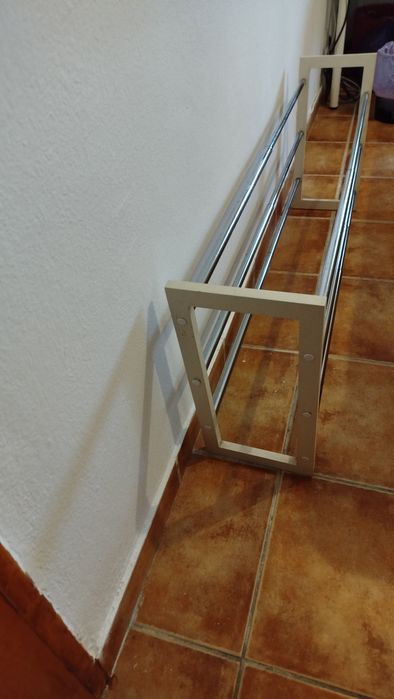 Vendo sapateira  extensível