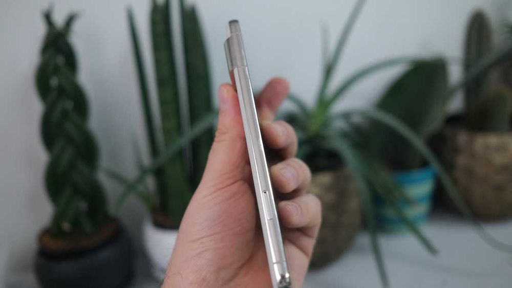 Google Pixel 8 Pro 12/128GB Porcelain Neverlock уцінка без вигорань