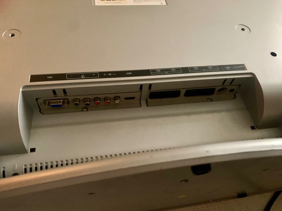 TV LCD  em boas condições