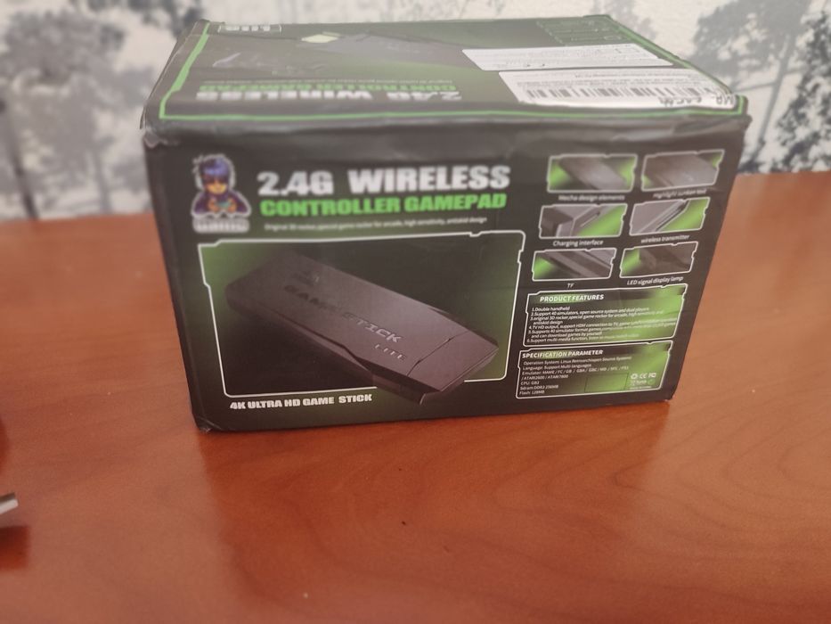 Mini GameStick Console 4K (10,000 Retro Games)64751142153731122