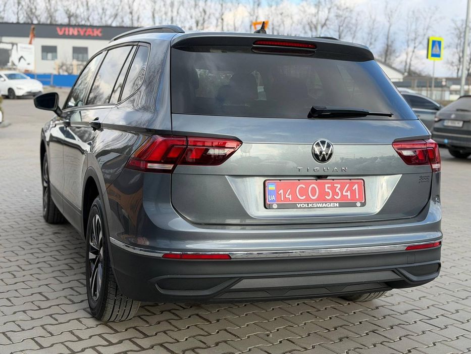Автомобілі легкові