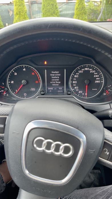 Audi Q5 2.0TDI quattro 2011r.