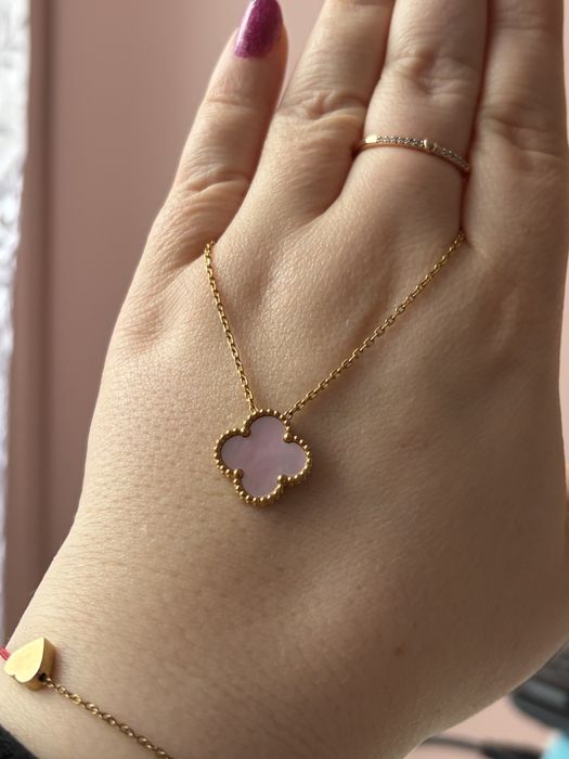 Naszyjnik koniczynka lili