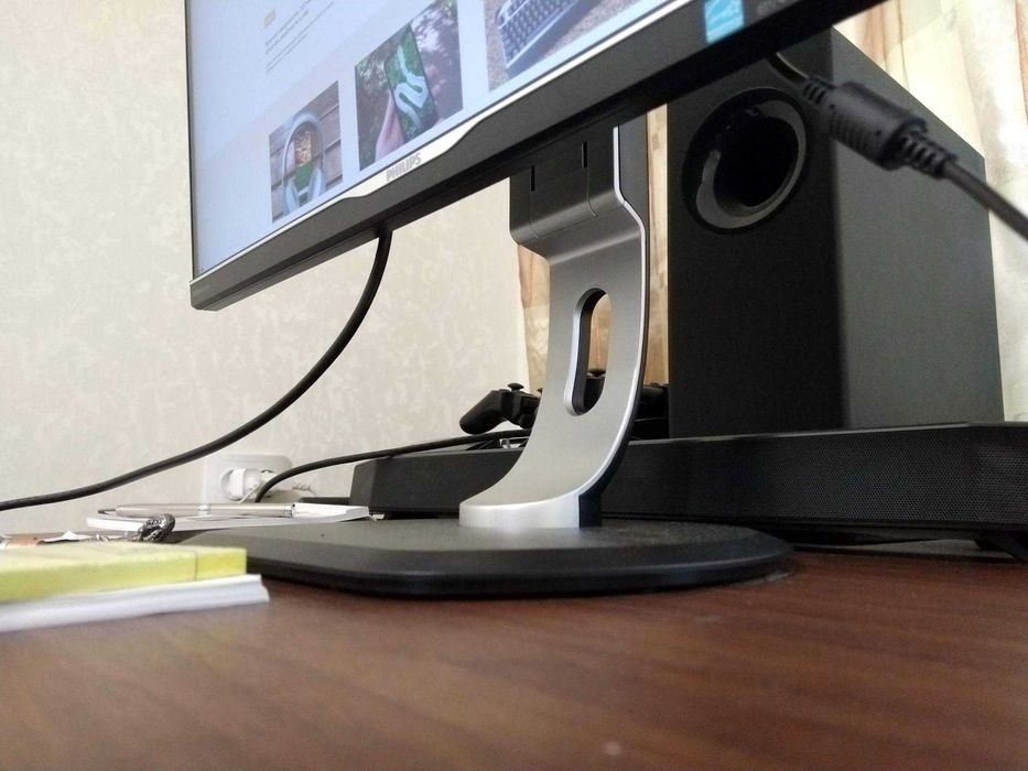 Безрамковий Монітор Philips 258B6QJEB (Стан 5+)