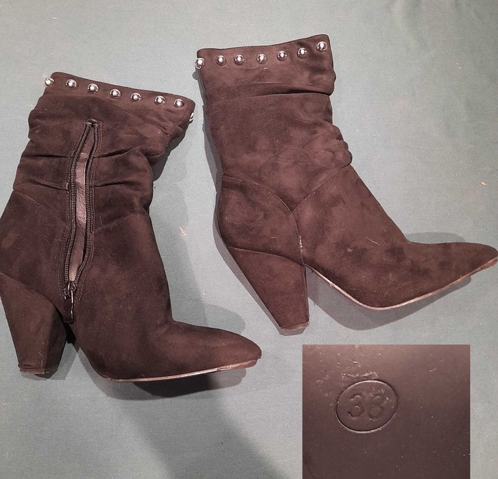 Sapatos    nº 38