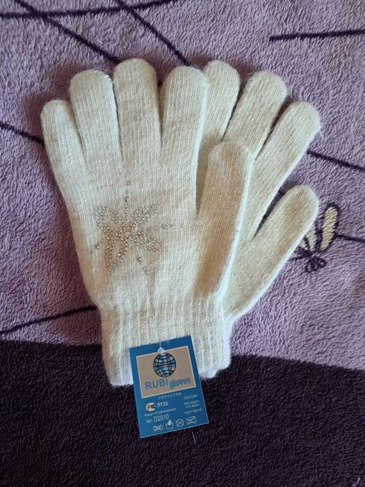 Перчатки на девочку шерстяные